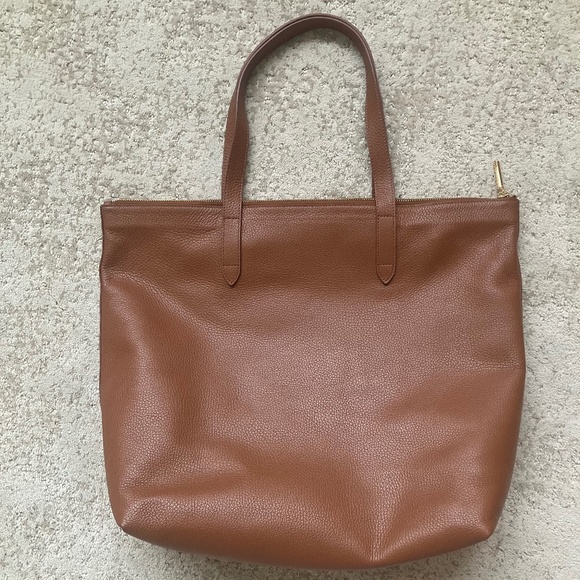 Cuyana Caramel Classic Leather Zipper Tote Brand New with Tags - Picture 1 of 12